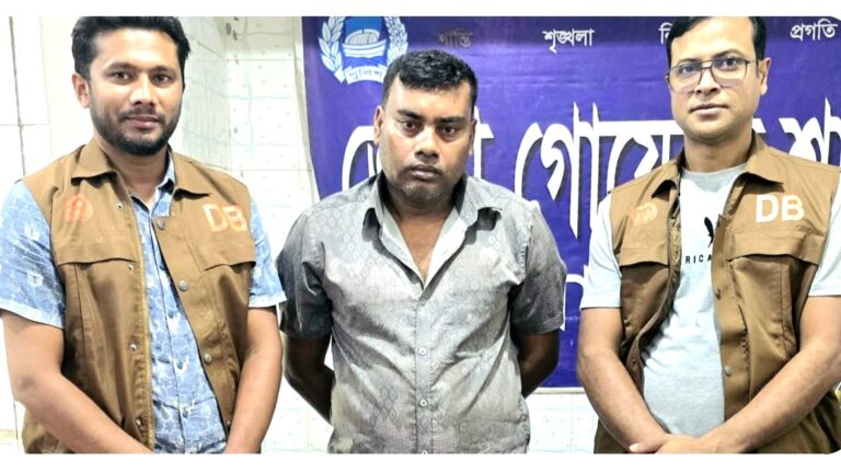 বকশীগঞ্জে দুইশ পিস ইয়াবাসহ মাদক ব্যবসায়ী গ্রেফতার