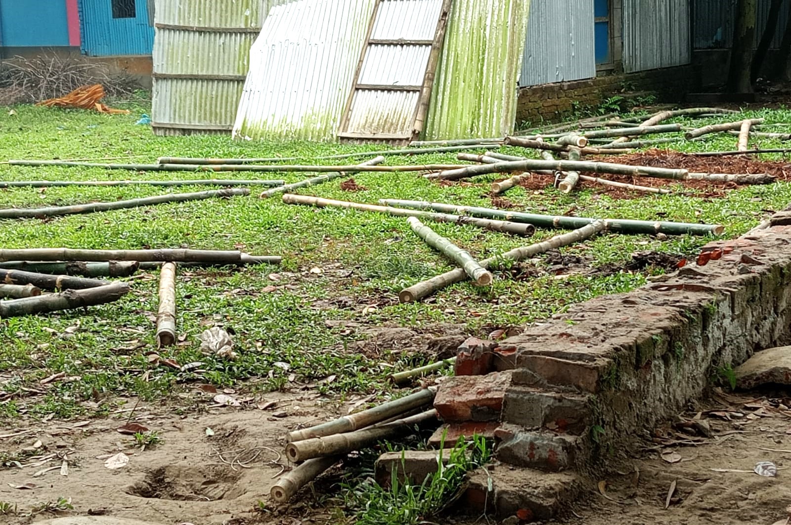 বকশীগঞ্জে পৈতৃক জমি দখল চেষ্টায় হামলা ও ভাঙচুরের অভিযোগ